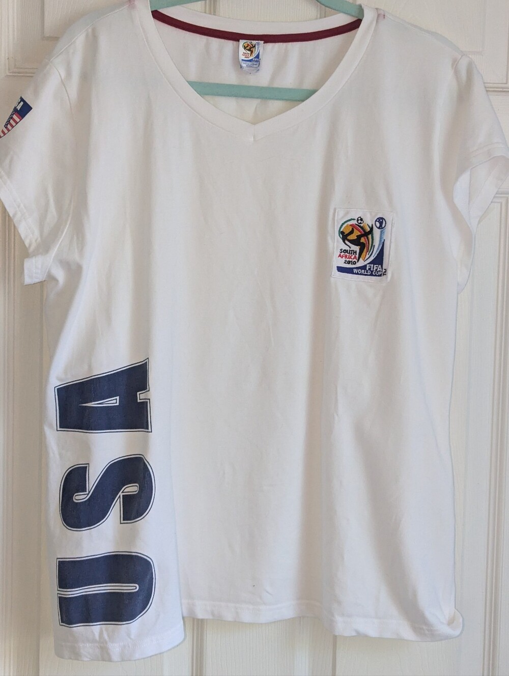 2010 World Cup White Ladies USA 🇺🇸 V-Neck T-Shirt
